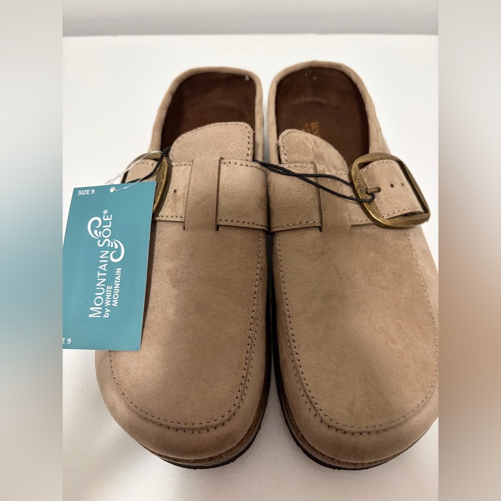 Mountain Sole Tan Women's Mules with Gold Buckle